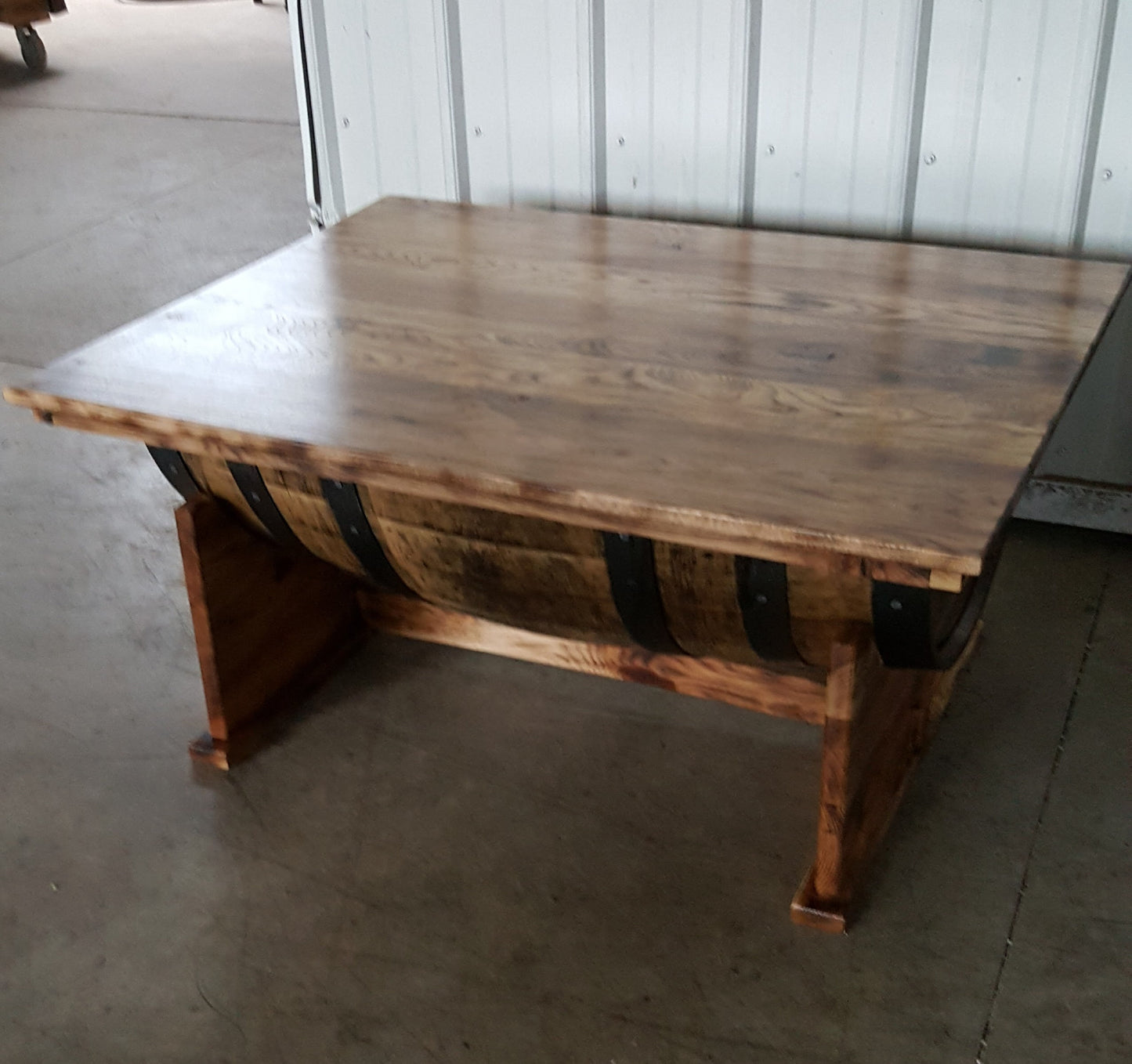 Whiskey Barrel Lift Top Coffee Table, BURNT HICKORY Top, Free Shipping, Made in the USA!