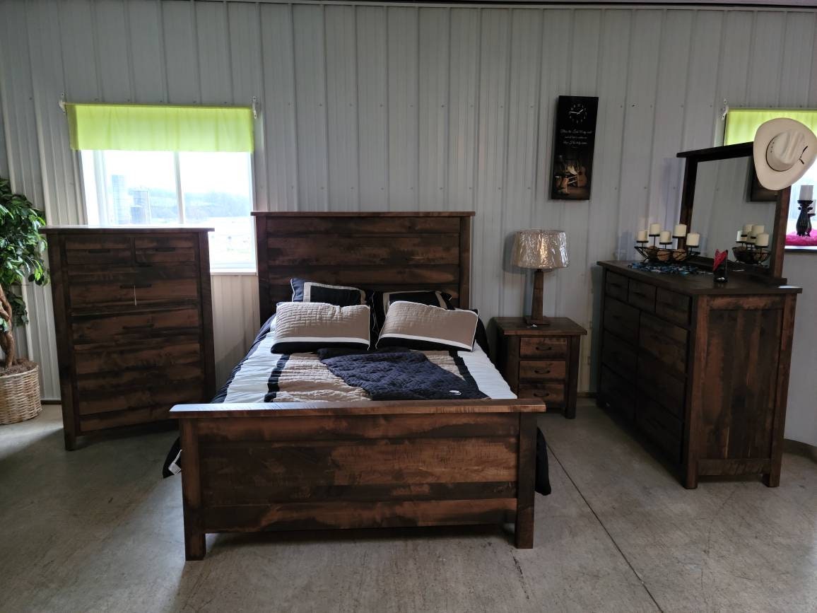 Country Mission 5 pc. Rough Sawn Maple Bedroom Set , Includes Bed, Dresser, Nightstand, Chest of Drawers, & Mirror - Free Shipping